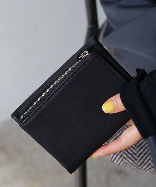 Mochi モチ trifold wallet[ma-pro-28/black] 鹿革 3つ折り財布