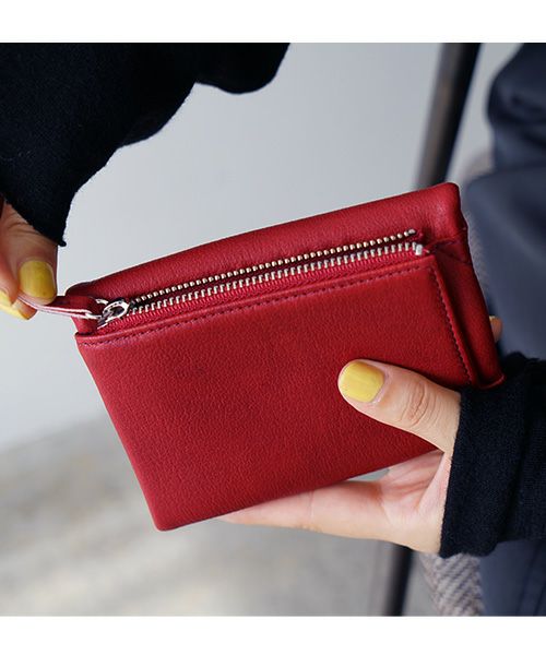 Mochi モチ trifold wallet[ma-pro-28/red] 鹿革 3つ折り財布
