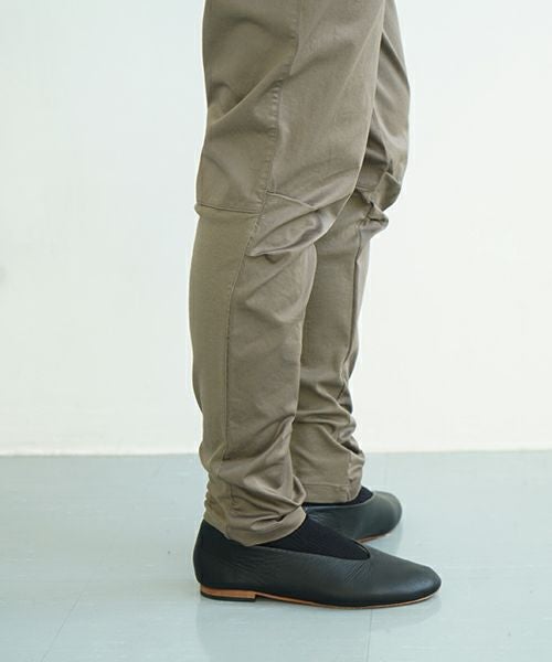 KristenseN DU NORD   クリステンセンドゥノルド Casual tapered pants [I-392/950/04 Clay]