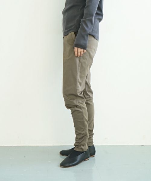 KristenseN DU NORD   クリステンセンドゥノルド Casual tapered pants [I-392/950/04 Clay]