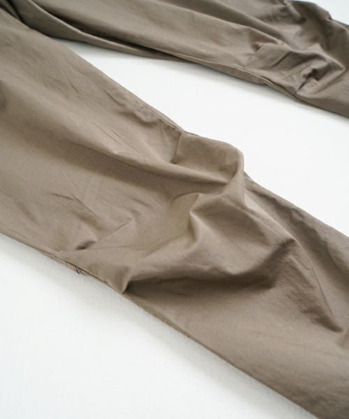 クリステンセンドゥーノルド KristenseN DU NORD クリステンセンドゥノルド Casual tapered pants