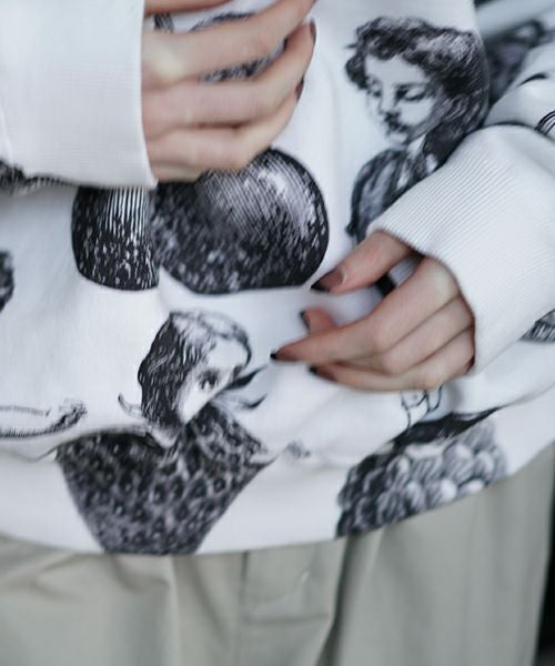 HCAHCUMあちゃちゅむフルーツ女スエット（white)