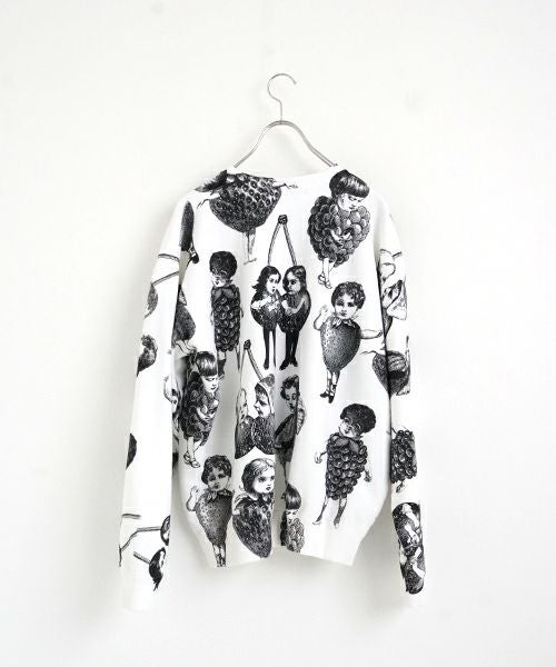 HCAHCUMあちゃちゅむフルーツ女スエット（white)