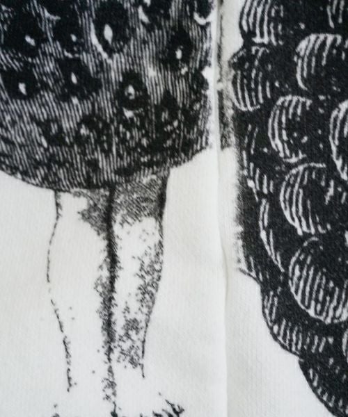 HCAHCUMあちゃちゅむフルーツ女スエット（white)