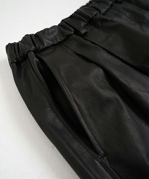 YOKO SAKAMOTOヨーコサカモト DOUBLE PLEATED EASY SHORTS [BLACK] YS - 25SS - 04
