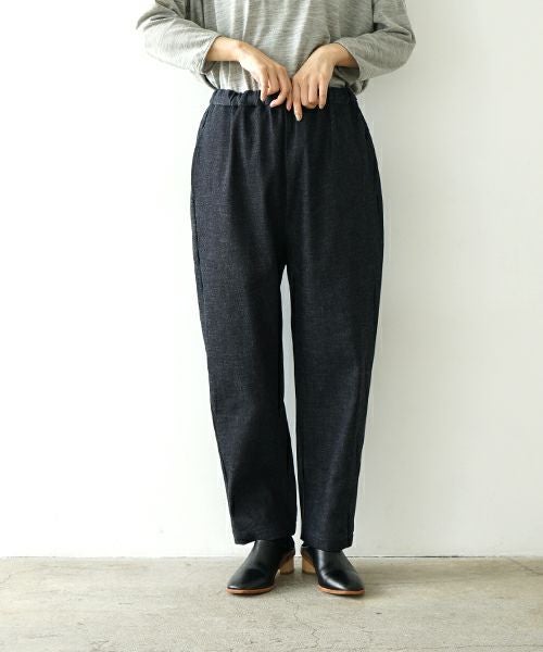 Mochi モチ denim tapered easy pants デニムテーパードパンツ