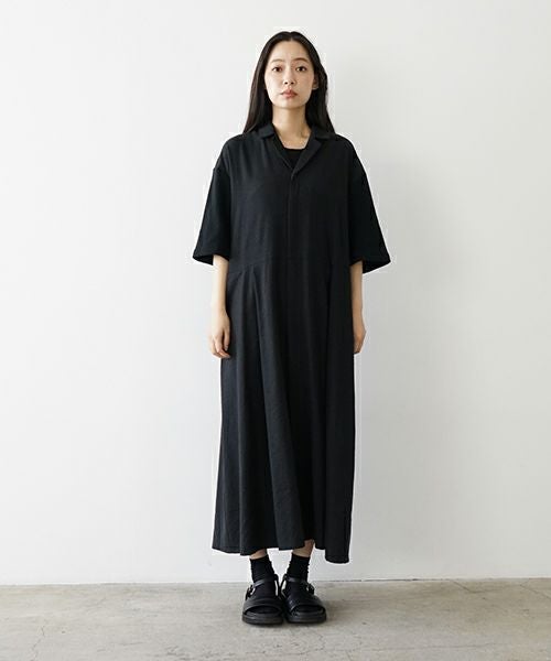 Mochi モチ open collar dress [black] オープンカラーワンピース