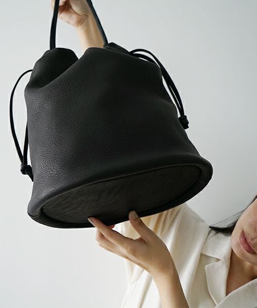 Mochi モチ 鹿革 ディアレザー エリプスショルダーバッグ｜ellipse bag