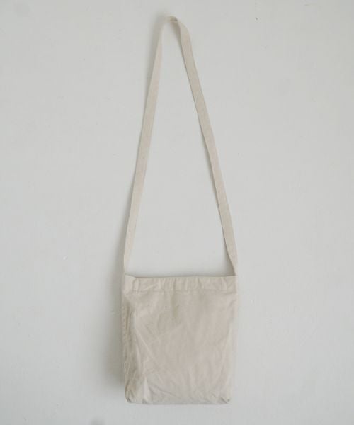 YOKO SAKAMOTO ヨーコサカモトRESEARCHER BAG MEDIUM[ECRU/YS-RE-BAG-M] ショルダーバッグ