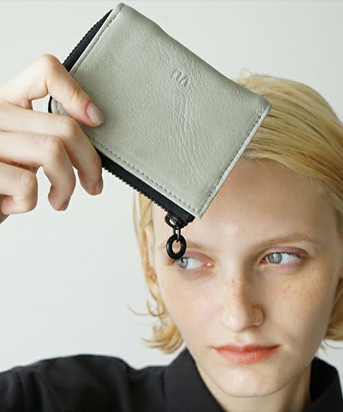 VUヴウ zip card case [GREEN GRAY] vu-product-B18
