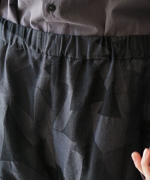 VUヴウgeometric easy tapered pants [BLACK×STEEL] vu-pnt-008