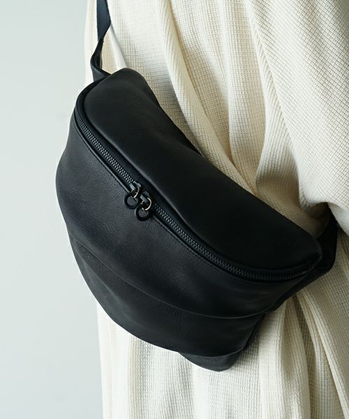 VU PRODUCTヴウ プロダクト panel body bag (black) vu-product-B19ボティーバッグ