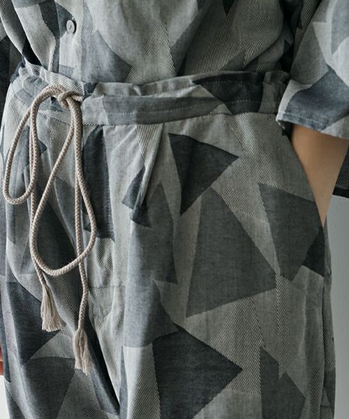 VUヴウgeometric easy short pants [WHITE×BLACK] 幾何学ショートパンツ vu-pnt-010