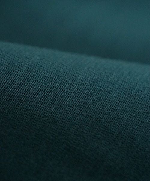 VUヴウtwo slit t-shirt [BLACK×BLUE GREEN] vu-cut-004重ねスリットtシャツ