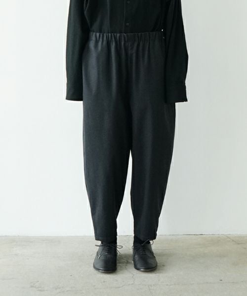 VU ヴウ 【Standard】cropped pants flannel wool [CHARCOAL GRAY] vu-pnt-005