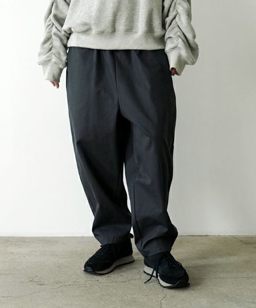 VU ヴウ 【Standard】cropped pants finx cotton [GRAPHTE] vu-pnt-005