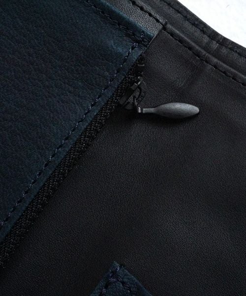 財布 ブラック VU product 美品　日本製　黒　本革 VUm PRODUCT B12 mini wallet deer leather / figaro
