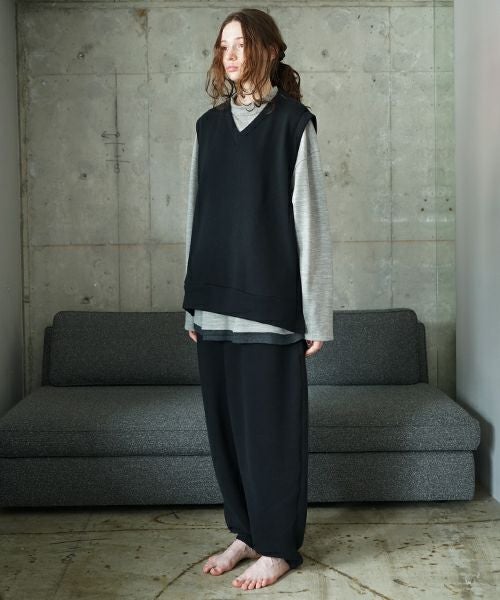 VU ヴウ v vest  cotton wool [BLACK] vum-kn01
