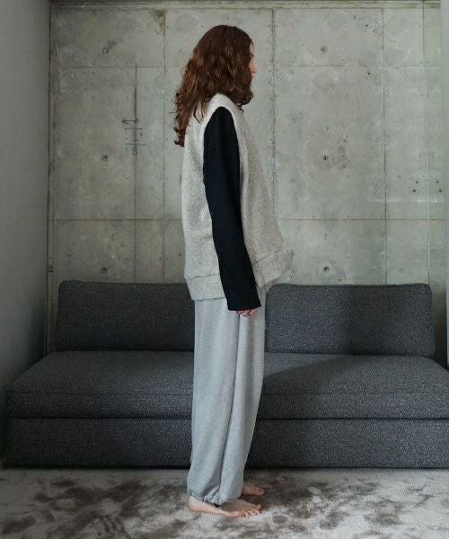 VU ヴウ boa v vest  [LIGHT HEATHER GRAY] vum-kn01