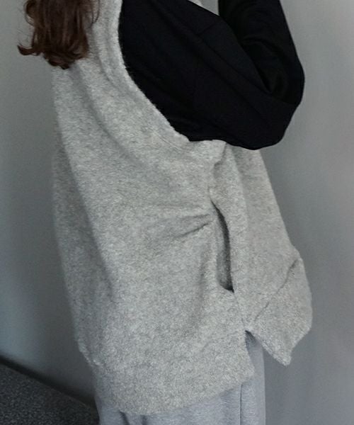 VU ヴウ boa v vest  [LIGHT HEATHER GRAY] vum-kn01