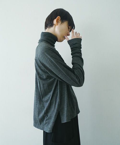 Mochi モチ long sleeve turtle knit ロングスリーブタートルニット