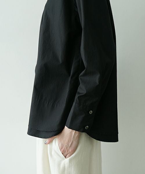 Mochiモチfinx cotton double slit shirt [black/ma25-b-01] 
