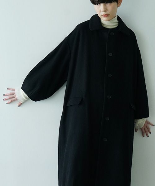Mochiモチpetal sleeve coat [black/ma25-co-03] 