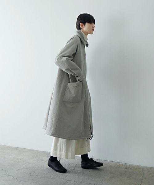 Mochiモチfinx gabardine coat [chalk/ma23-co-01]