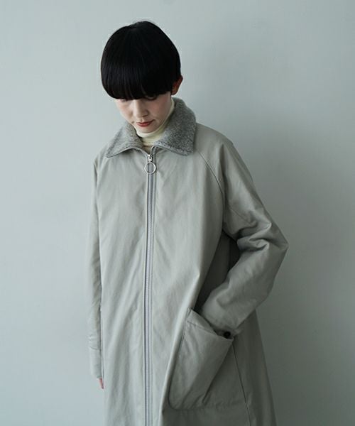 Mochiモチfinx gabardine coat [chalk/ma23-co-01]