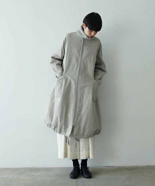Mochiモチfinx gabardine coat [chalk/ma23-co-01]
