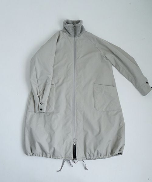 Mochiモチfinx gabardine coat [chalk/ma23-co-01]