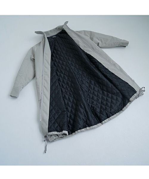 Mochiモチfinx gabardine coat [chalk/ma23-co-01]