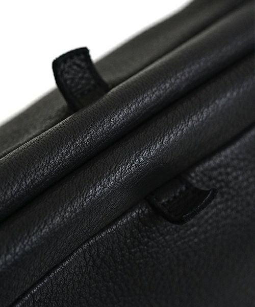 VUm PRODUCT B20 kiss-lock shoulder bag wide deer leather / black