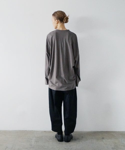 VUm ヴウエム tuck wide cropped pants finx cotton [BLACK] vu-pnt-012