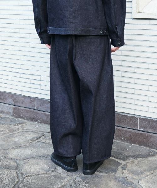 VU ヴウ dyed cropped pants クロップドパンツ VUy VUm ヴウエム denim tuck wide cropped pants [DEEP BLUE] vu-pnt-012
