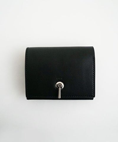 ED ROBERT JUDSON SWITCH トライフォールドウォレット（ブラック）の正面