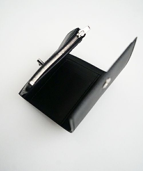 ED ROBERT JUDSON SWITCH トライフォールドウォレット（ブラック）の小銭入れ部分