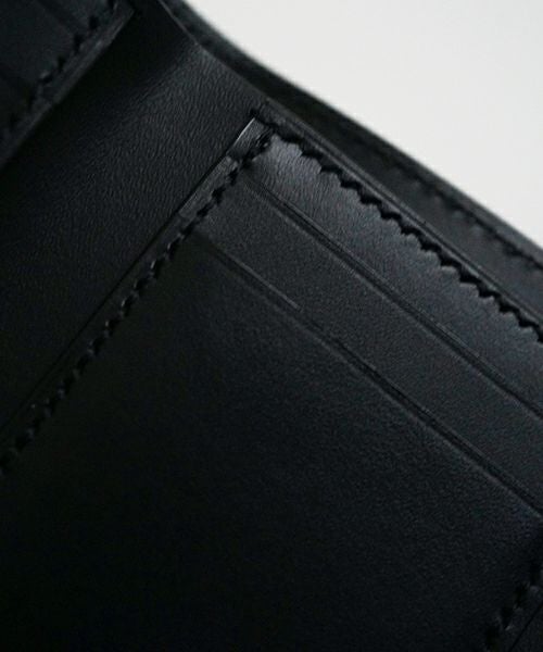 ED ROBERT JUDSON SWITCH トライフォールドウォレット（ブラック）のステッチ部分