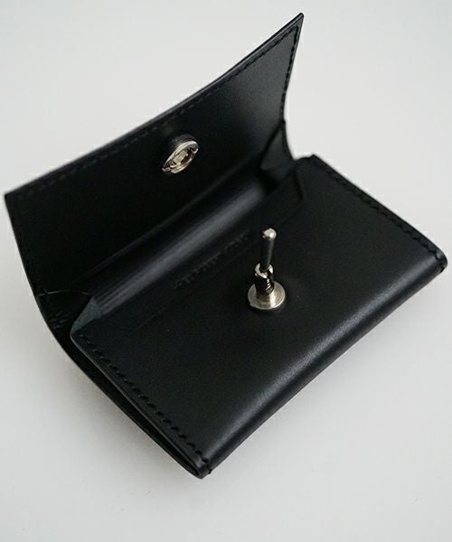 ED ROBERT JUDSON SWITCH コイン＆カードケース（ブラック）の内側（開けた部分）