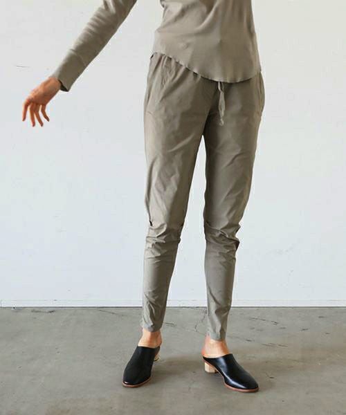 KristenseN DU NORD テーパードパンツsafari M-177/950 定番ストレッチ