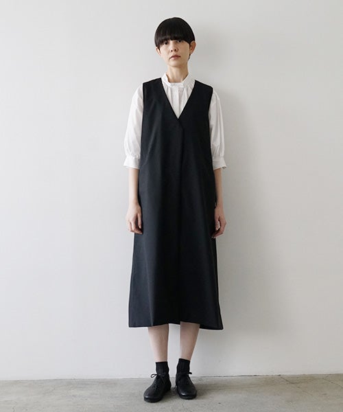 Mochi / モチvest dress [black]ma21-op-04