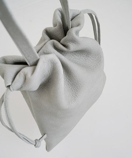 Mochiモチdrawstring bag (m) [green gray/ma-pro-01]鹿革 巾着バッグ 