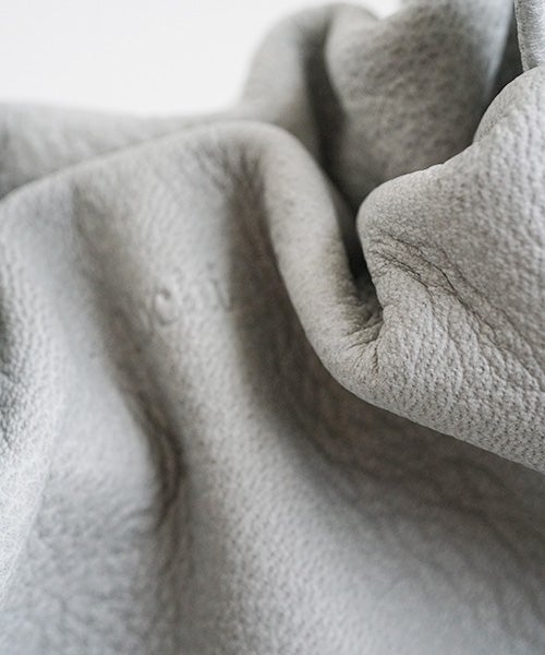 Mochiモチdrawstring bag (m) [green gray/ma-pro-01]鹿革 巾着バッグ 