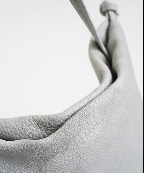 Mochiモチdrawstring bag (m) [green gray/ma-pro-01]鹿革 巾着バッグ 