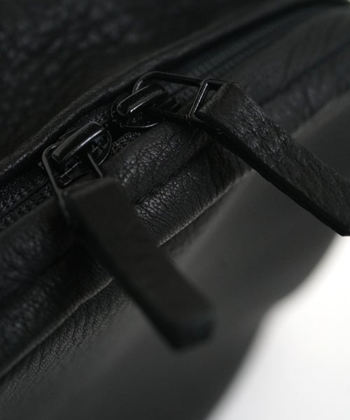 macromauro マクロマウロDEER LEATHER BOX BAG S black
