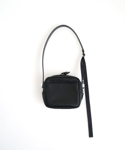 macromauro マクロマウロDEER LEATHER BOX BAG L black