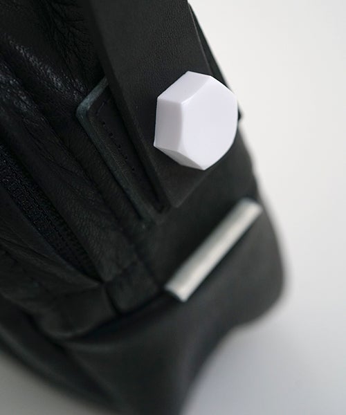 macromauro マクロマウロDEER LEATHER BOX BAG L black