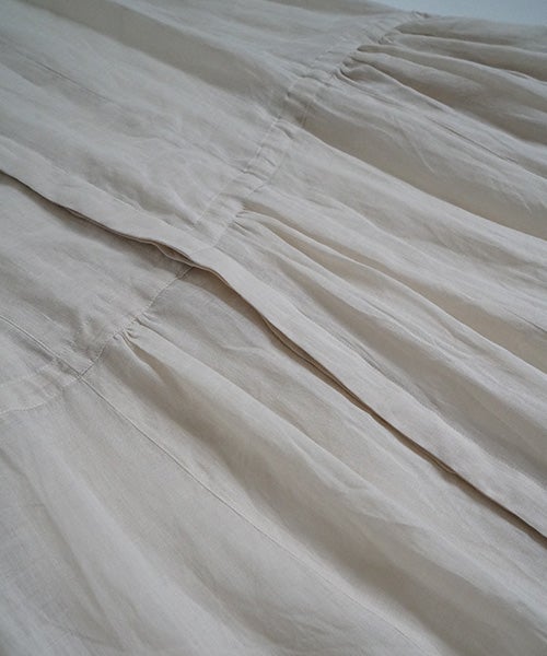 suzuki takayukiスズキタカユキband-sleeve dress [S261-23/mist white］バンドスリーヴドレス