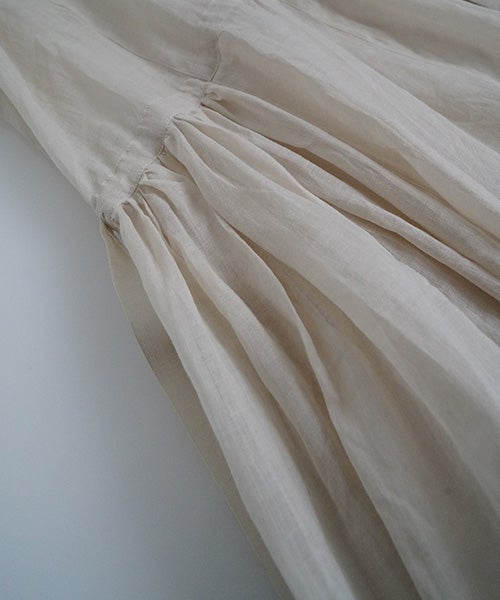 suzuki takayukiスズキタカユキband-sleeve dress [S261-23/mist white］バンドスリーヴドレス