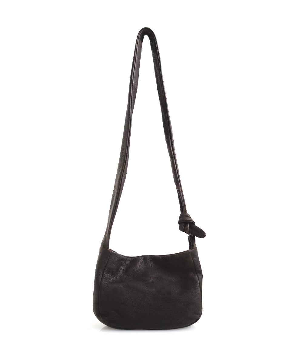 VUm PRODUCT B22 mini sash bag deer leather / dark brown